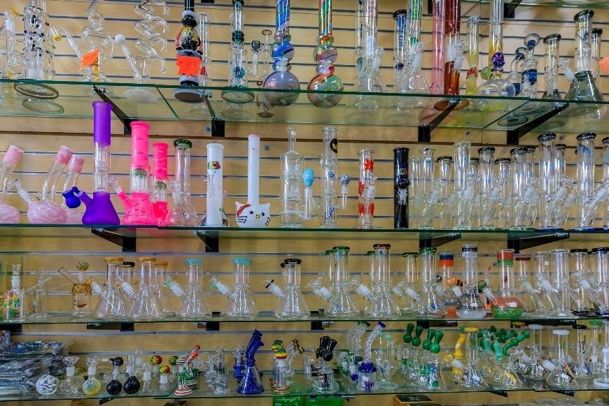 The Best Glass and Acrylic Bongs