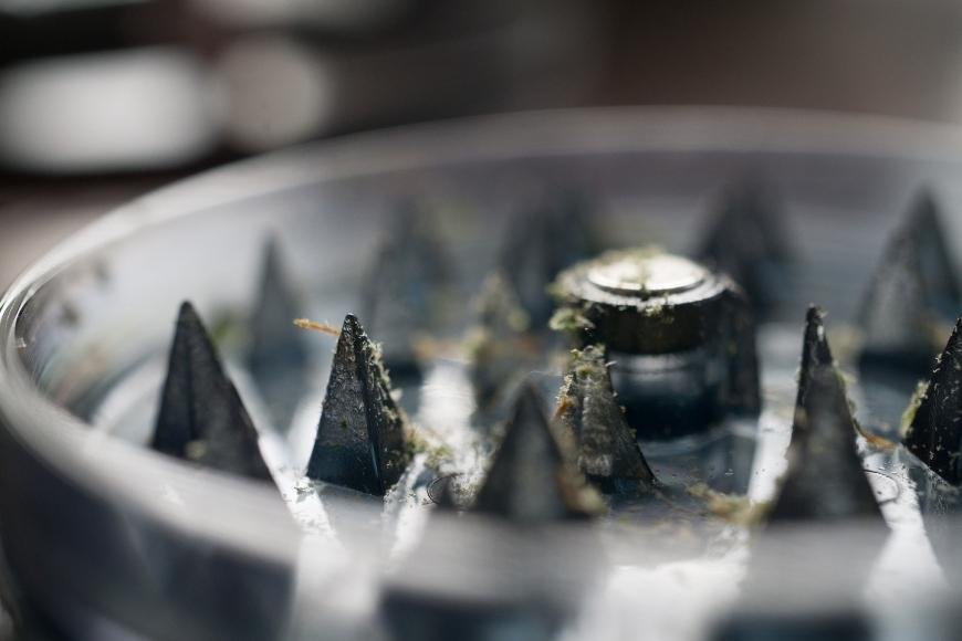 Everything You Need to Know About Cannabis Grinders